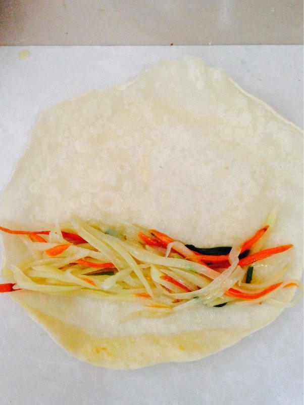 薄饼卷土豆丝步骤15