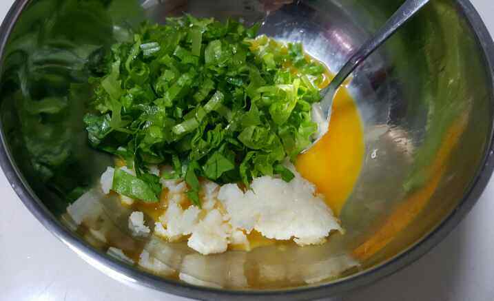 油麦菜山药玉米饼步骤2