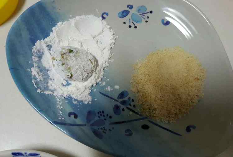 菠菜皮皮虾酥饼步骤5