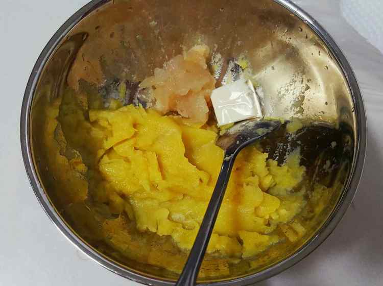 奶酪红薯蒸饼步骤2