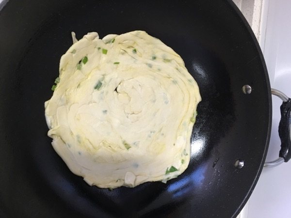 手抓葱油饼步骤15
