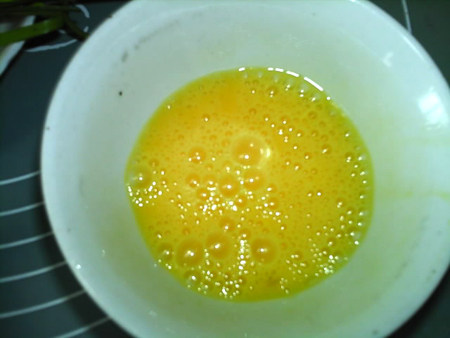 韭菜鸡蛋玉米饼步骤2