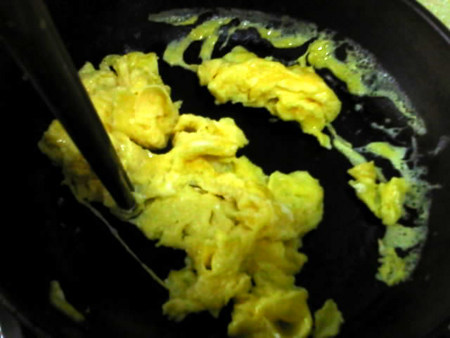 韭菜鸡蛋玉米饼步骤6