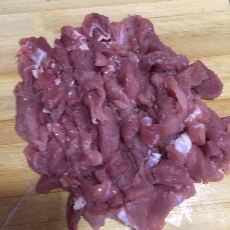 香菇肉末卷煎饼步骤2