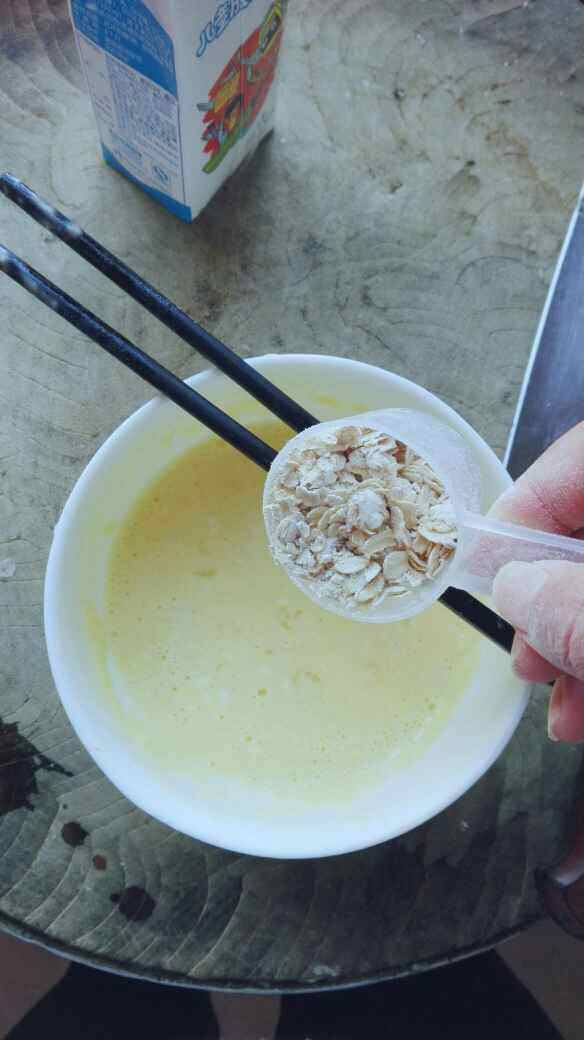 早餐燕麦蛋卷步骤4