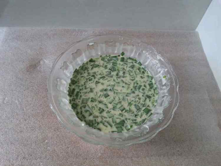 韭菜虾皮鸡蛋饼步骤7