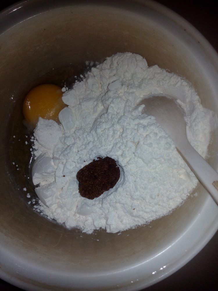 红糖鸡蛋软饼步骤2