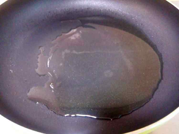 葱香鸡蛋饼步骤5