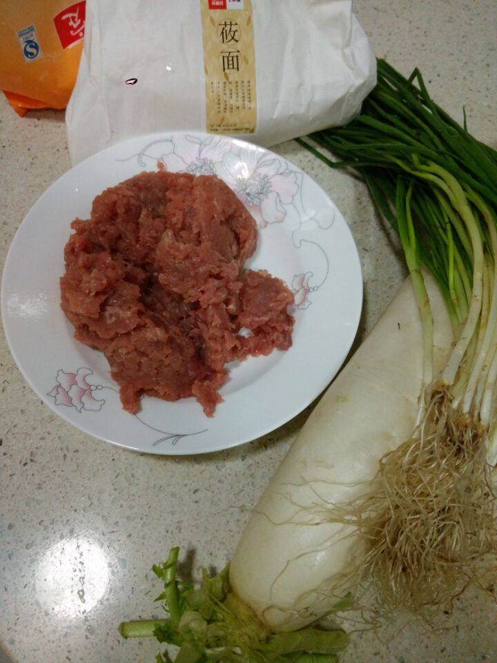 芝麻鲜肉萝卜丝饼步骤1