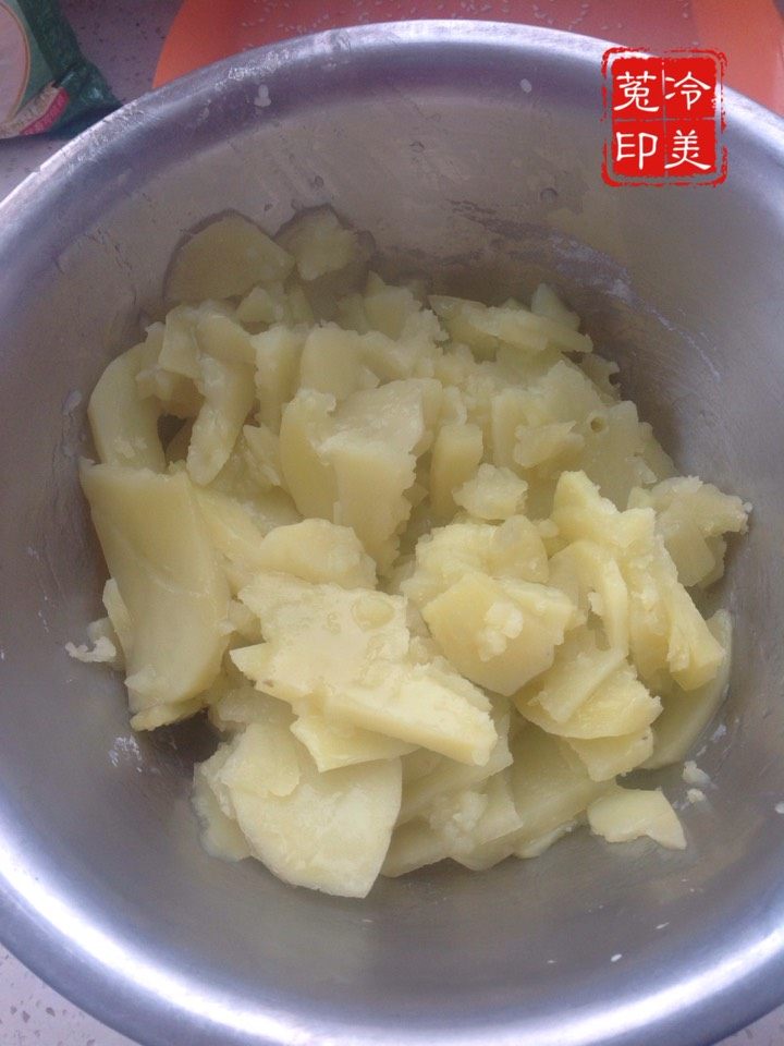 土豆枣泥芝麻饼步骤4
