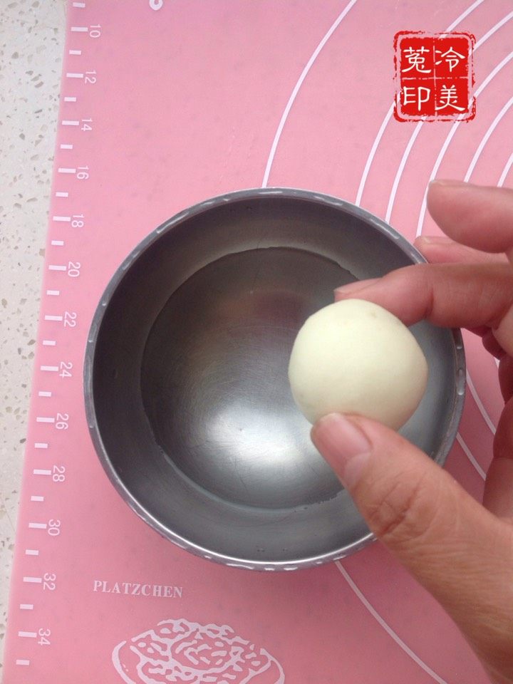 土豆枣泥芝麻饼步骤13