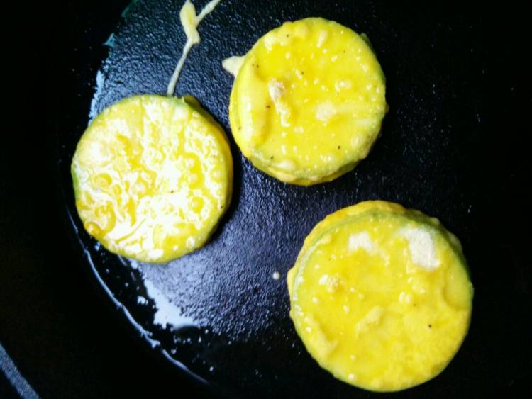 西葫芦饼步骤4