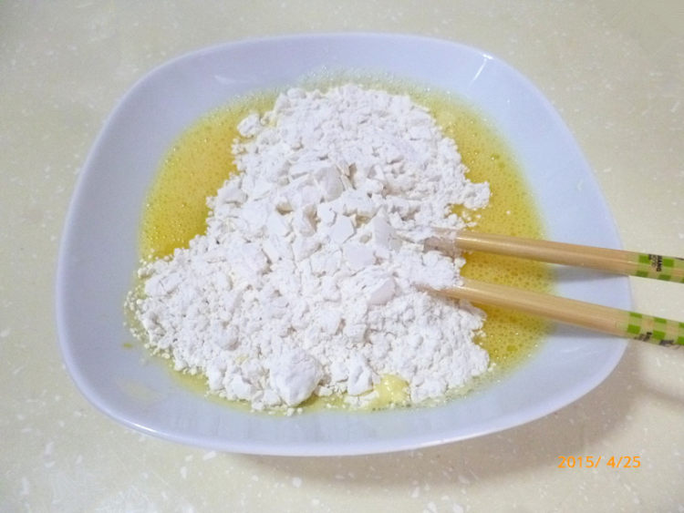 苦菊鸡蛋软饼步骤3