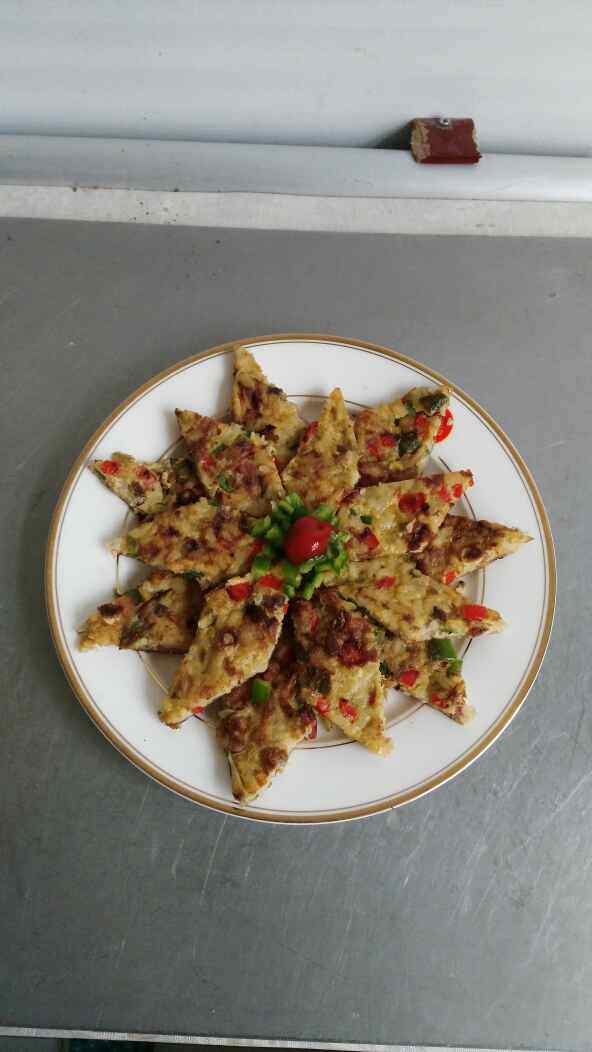 双椒牛肉鸡蛋米饭饼步骤8
