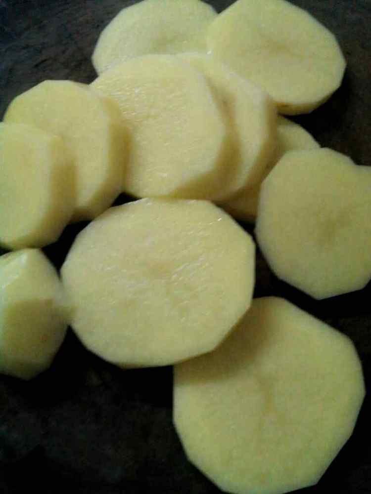 笑脸土豆饼步骤2