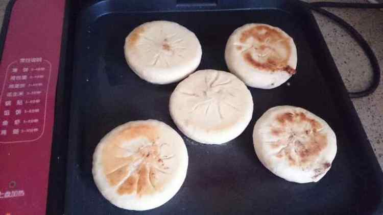 酱牛肉馅饼步骤10