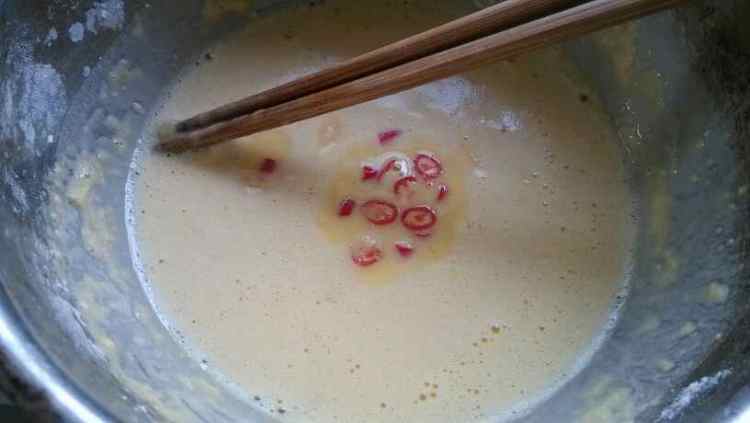 双椒培根鸡蛋饼步骤3
