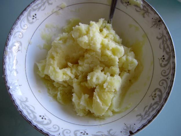 肉沫土豆饼步骤2