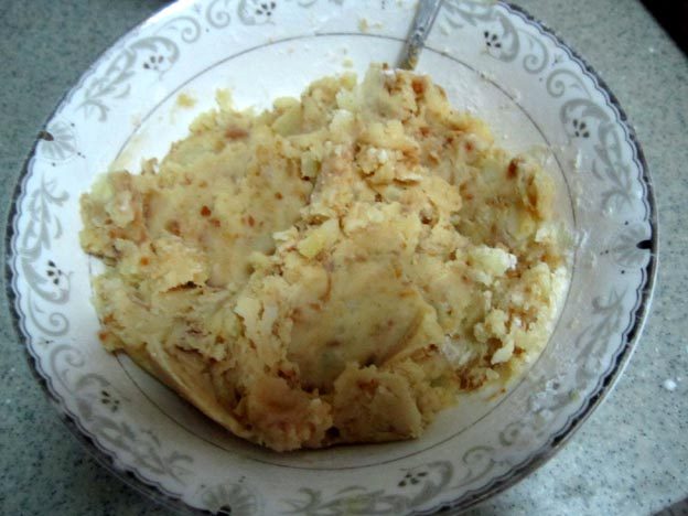 肉沫土豆饼步骤8