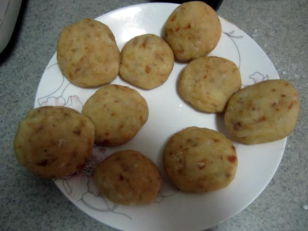 肉沫土豆饼步骤9