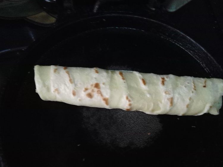 奶香鸡蛋饼步骤7