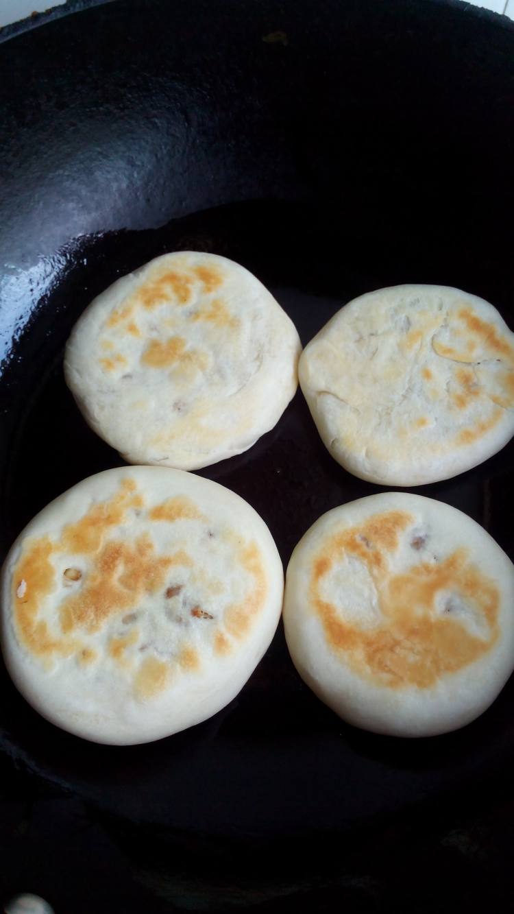 自制花生肉松饼步骤19