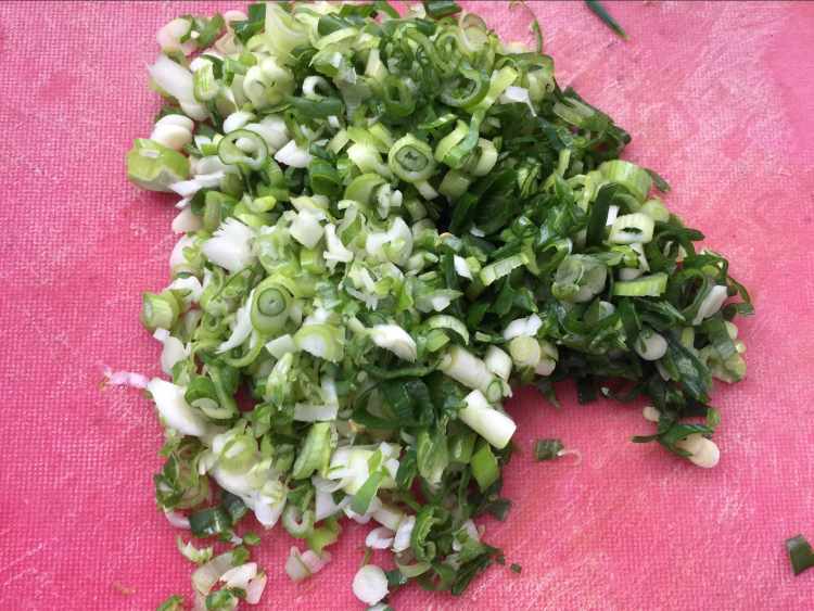 香葱芝麻蛋饼步骤3