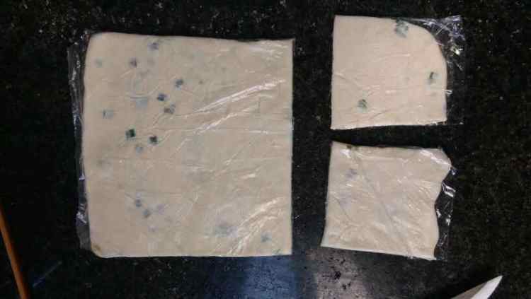 葱油千层饼步骤13