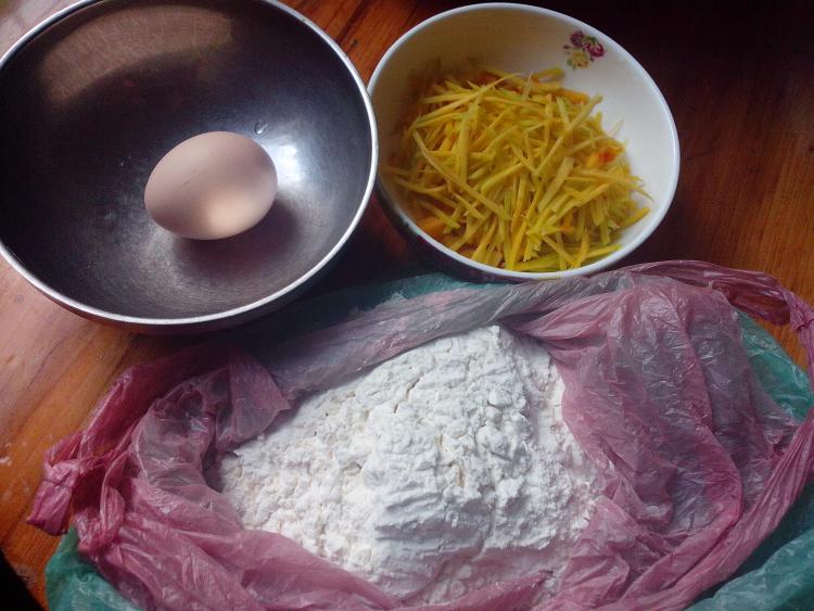 南瓜丝鸡蛋煎饼步骤2