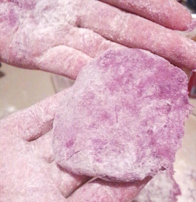 香煎紫薯饼步骤4