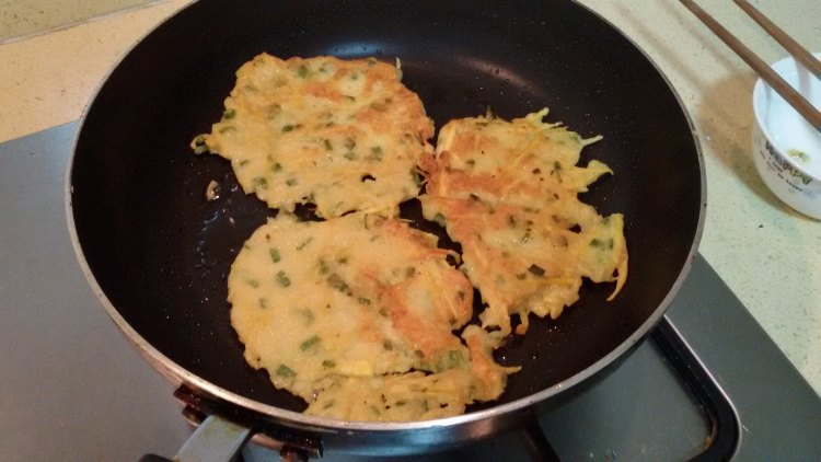 红薯蔬菜饼步骤7