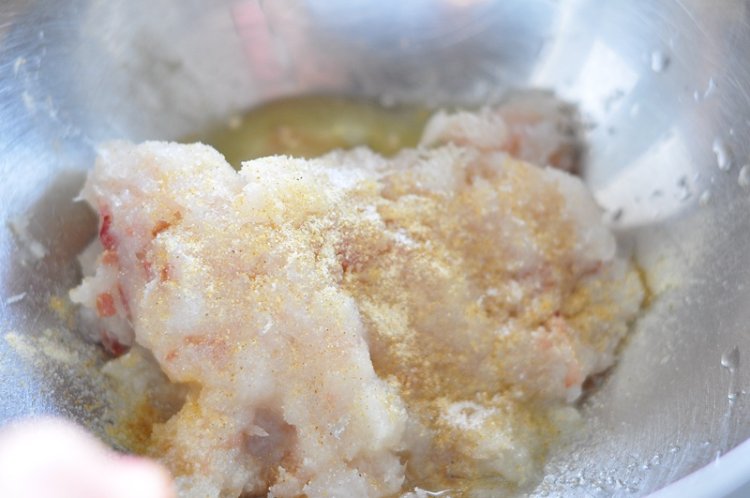 鳕鱼肉饼步骤5