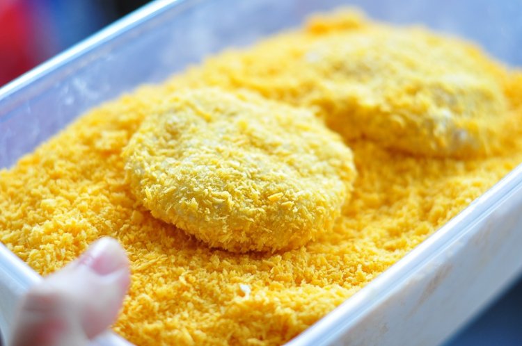 鳕鱼肉饼步骤7