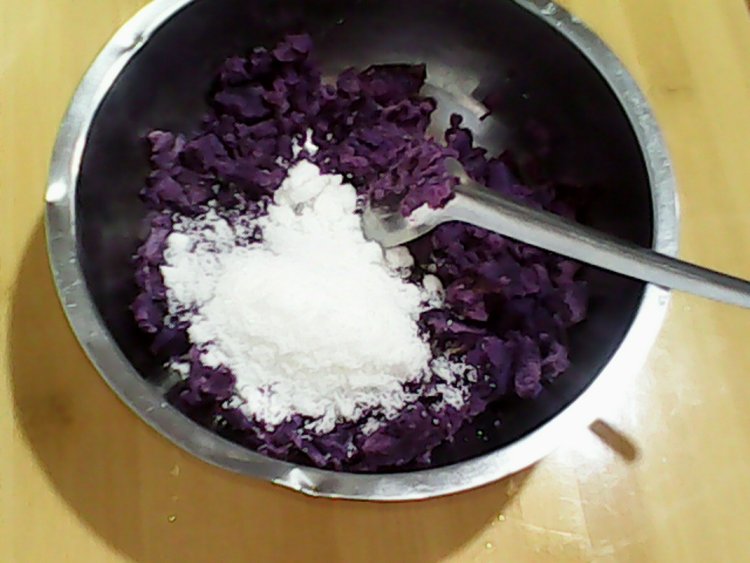 紫薯糯米饼步骤3