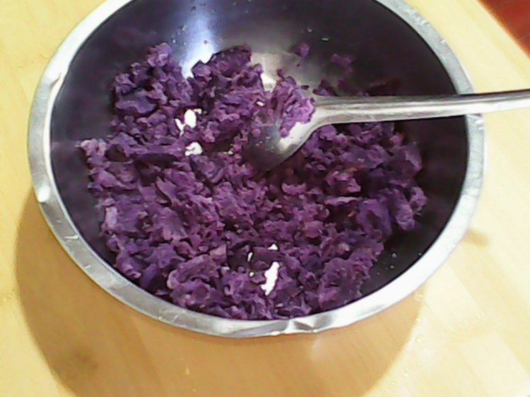 紫薯糯米饼步骤2