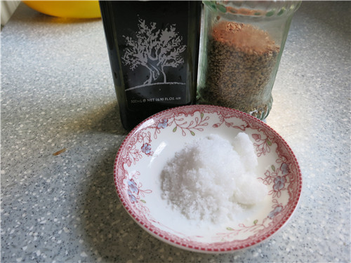 【手工美食】土豆糯米步骤2