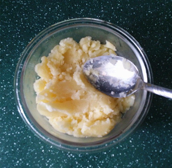土豆糯米饼步骤2