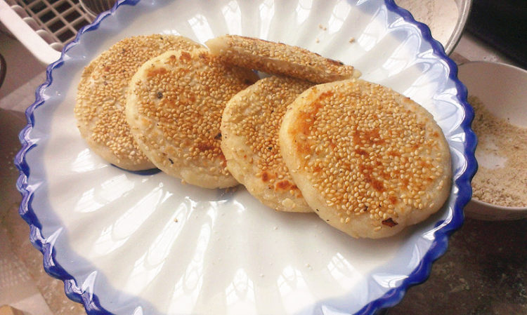 花生馅糯米饼步骤6