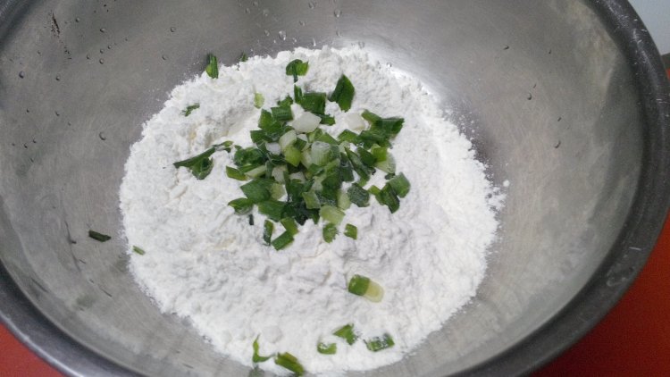 鸡蛋煎饼步骤1
