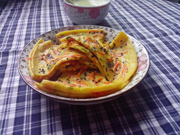 红萝鸡蛋饼步骤12