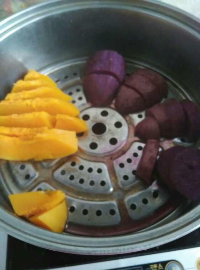 紫薯南瓜饼步骤1