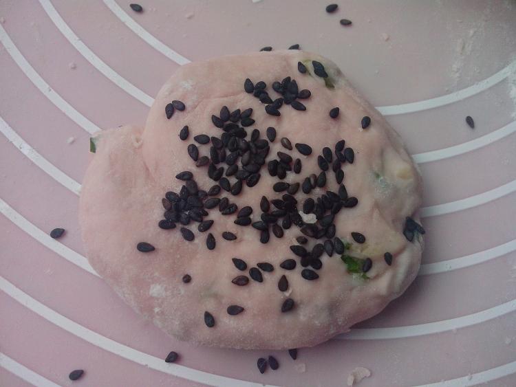 葱香火腿煎饼步骤12