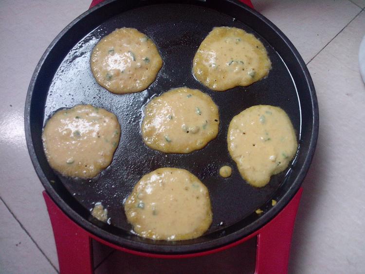 红萝卜豆浆楂饼步骤6