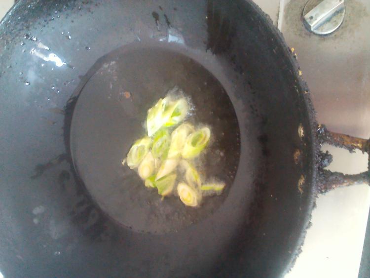 葱香手抓饼步骤4