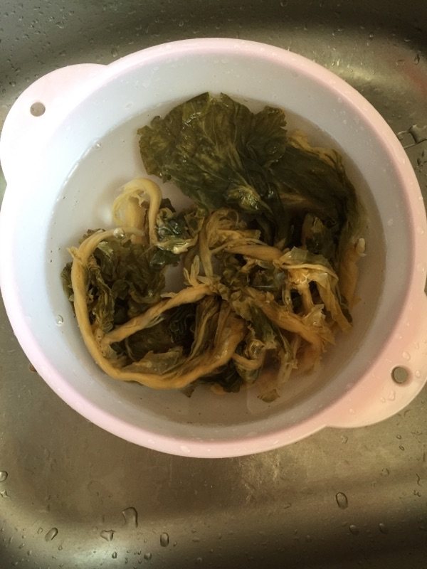 梅菜肉饼步骤2