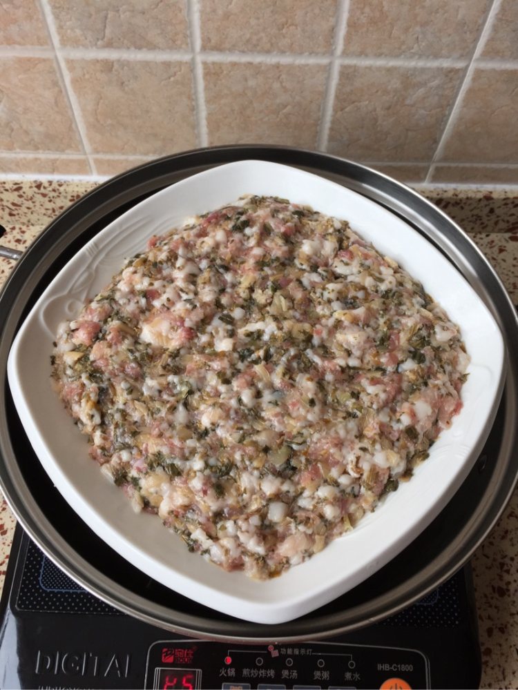 梅菜肉饼步骤7