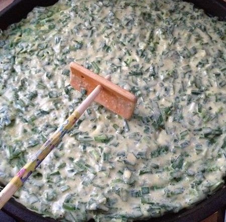 韭菜鸡蛋杂粮饼步骤12
