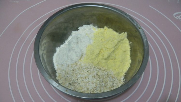 粗粮煎饼步骤1