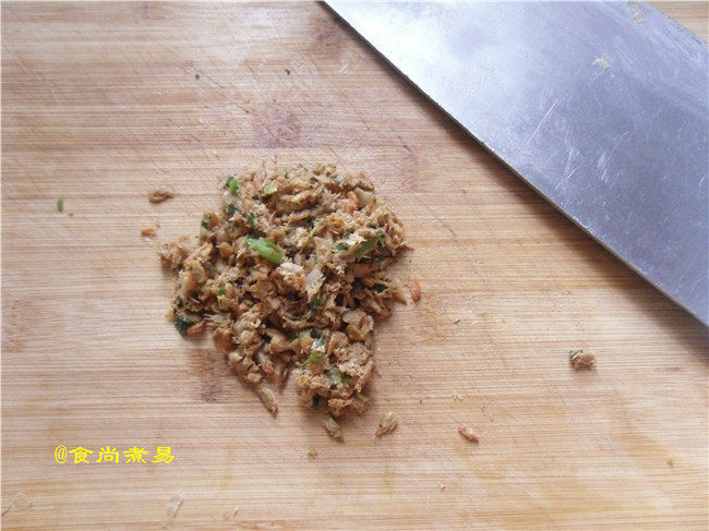 虾仁西葫芦饼步骤3