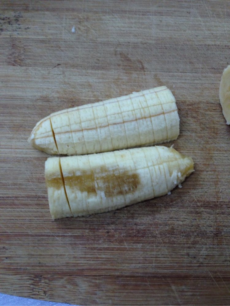 香蕉牛奶鸡蛋饼步骤2